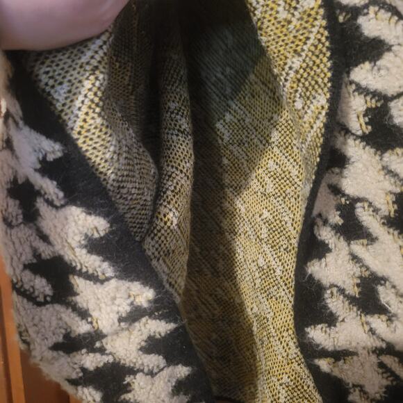 Max Edition Houndstooth Sweater $108 Size Large - Picture 11 of 12